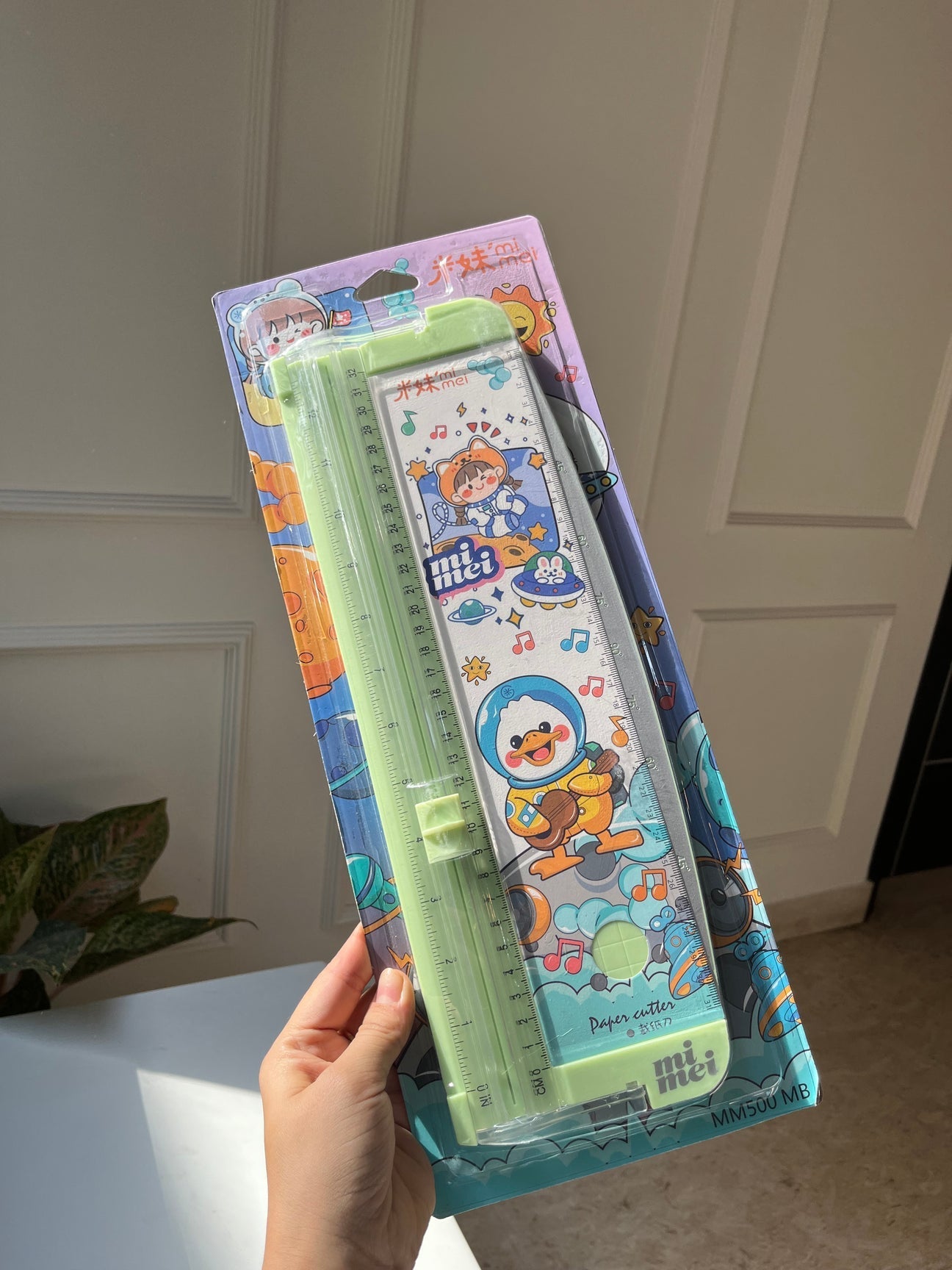 Paper Cutter Scale - Art Lovers