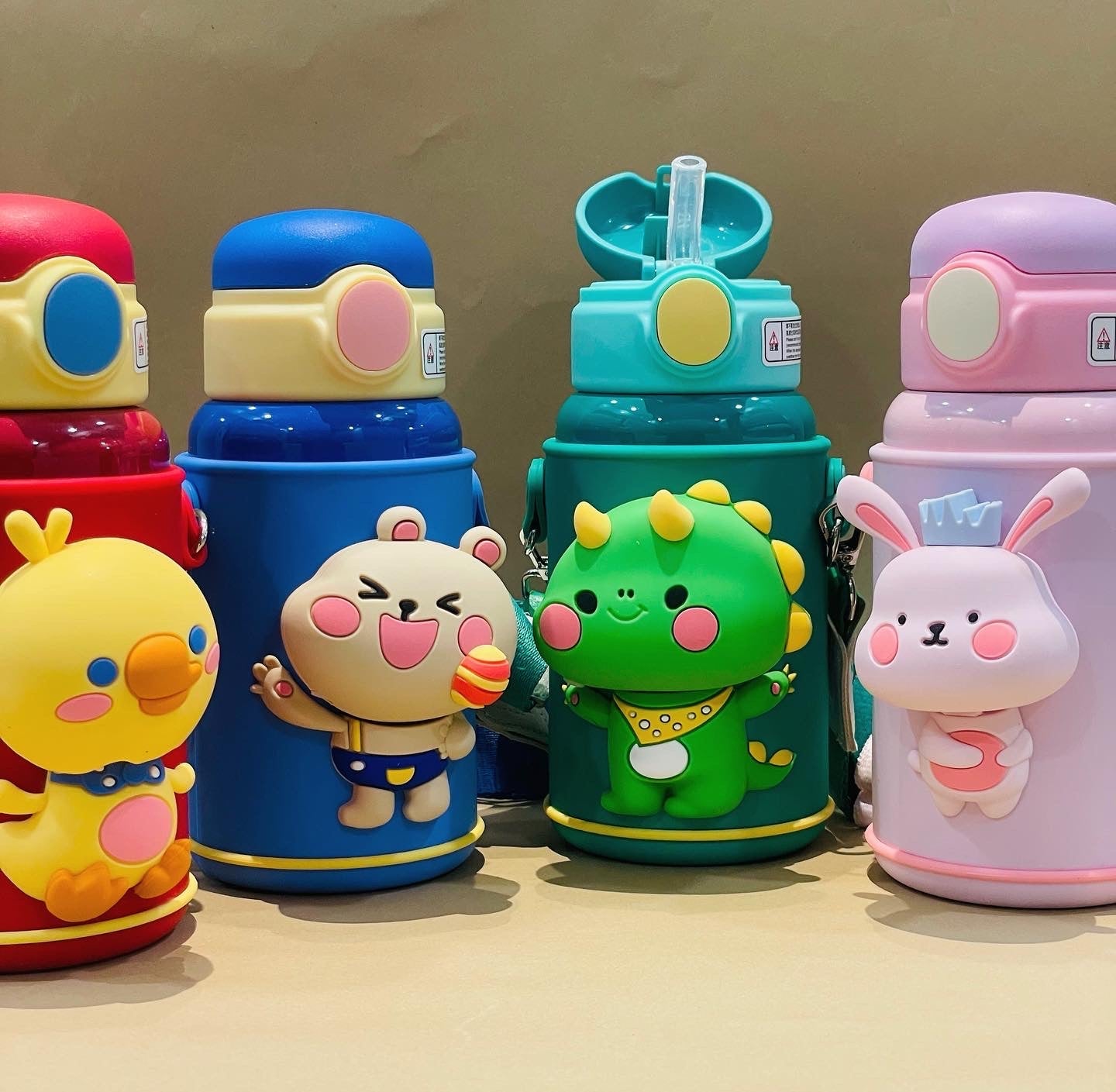 Very Premium Quality Steel Sipper with Chu-Chu Cover