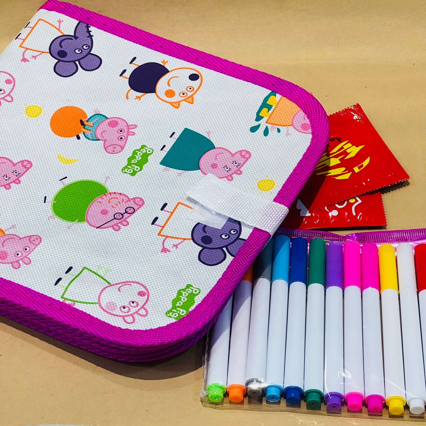 14 Pages Draw N Wipe Art/Doodle Book