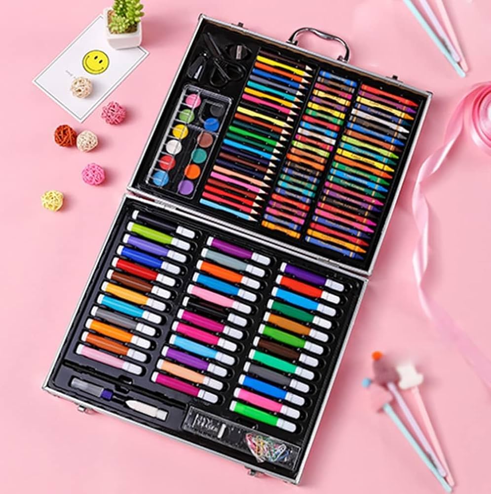Colourful World - Premium 150pcs Coloring Trunk
