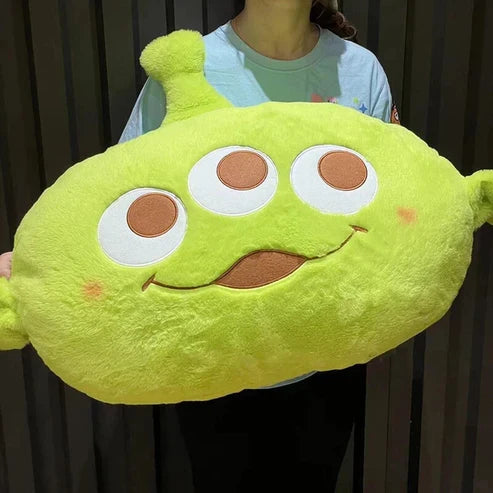 Big Plushy Pillow Blankets - Soft & Furry