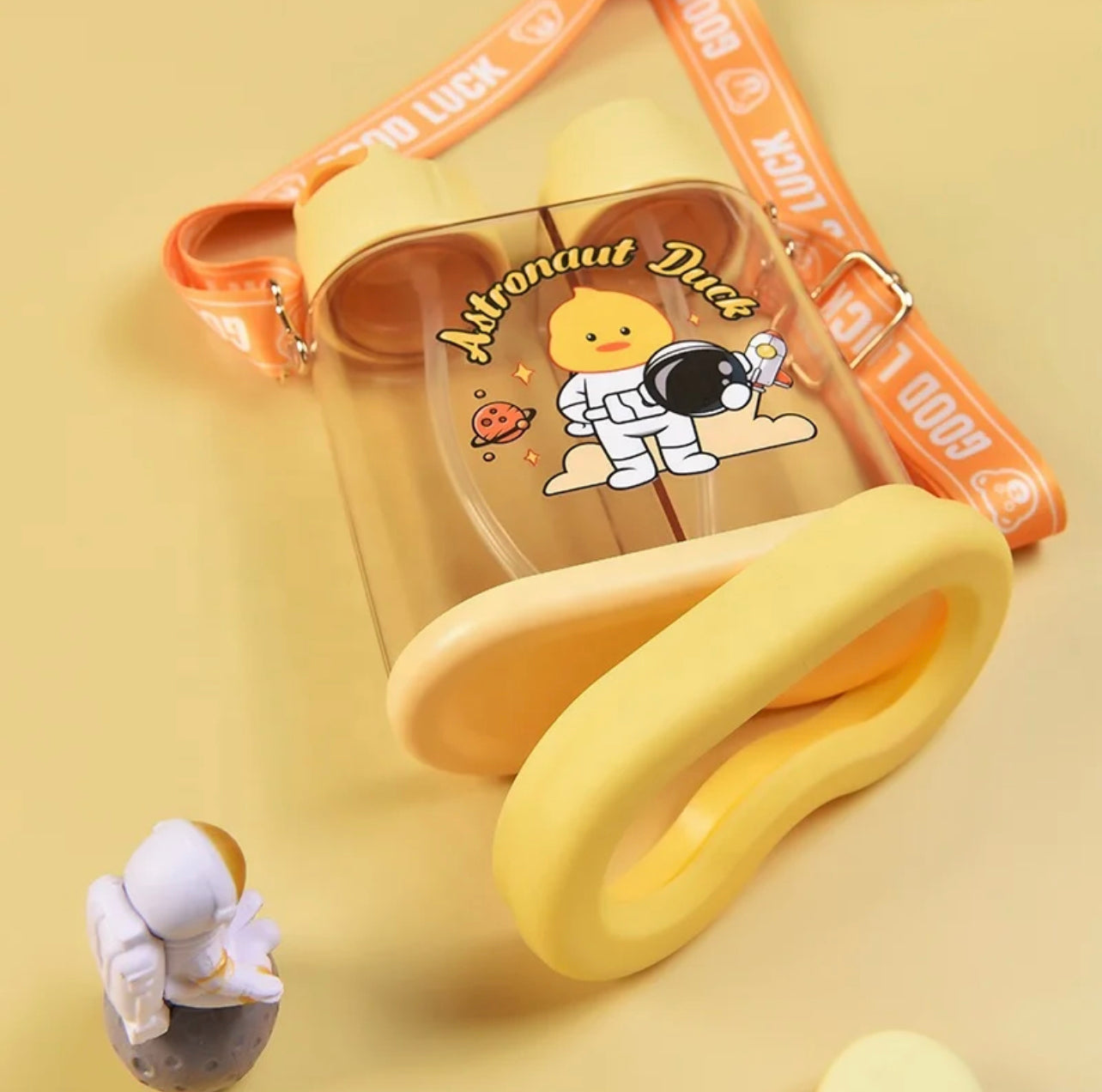 Cute Dual Kids Sipper - Carry 2 Drinks