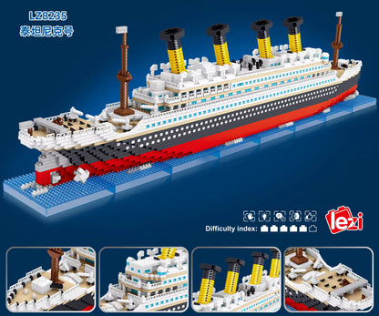 Big Titanic - Build the World !!
