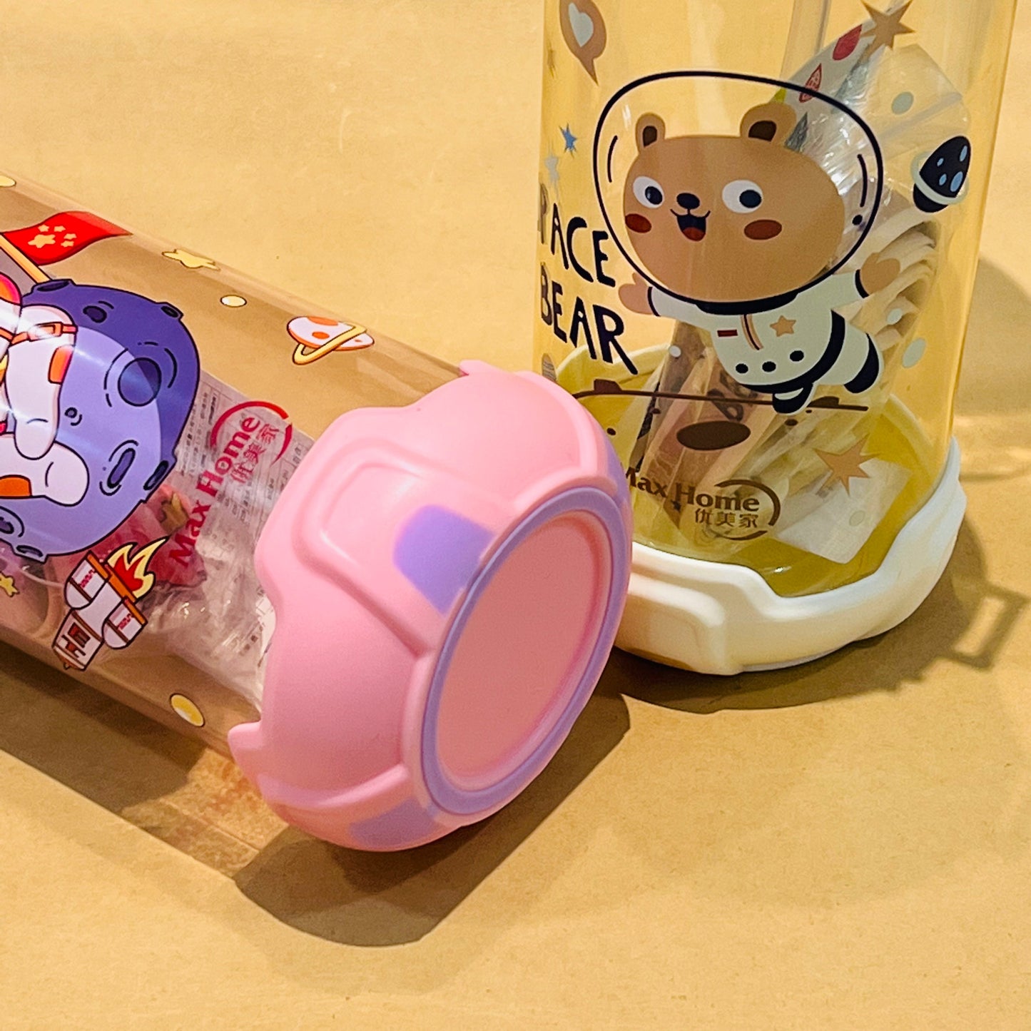 Premium Rocket Shaped Transparent Sippers with Locking System